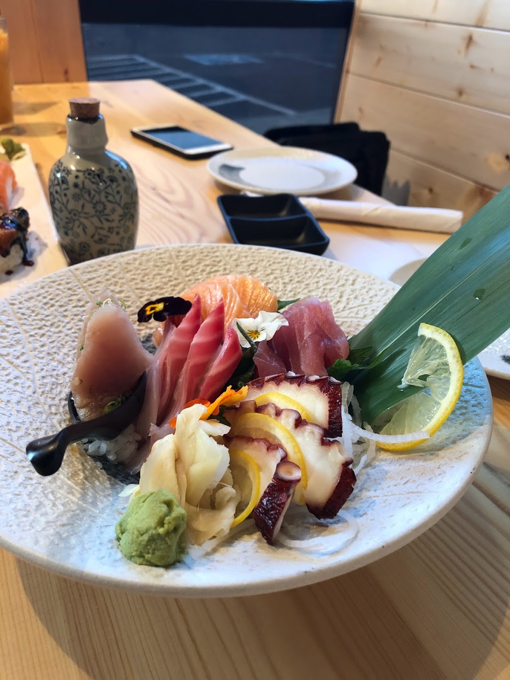 Kobe Sushi & Ramen | meal takeaway | 8173 NE Air Cargo Rd, Portland, OR 97218, USA | 5032492019 OR +1 503-249-2019