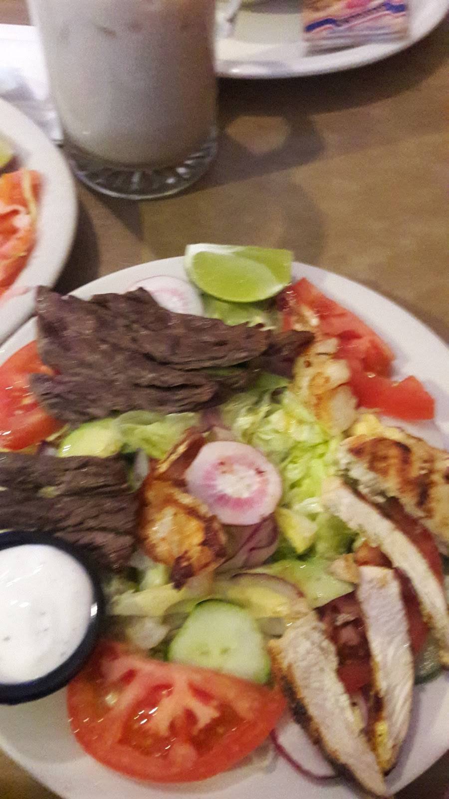 Los Trios Restaurant | restaurant | 1306 W Patrick St # 12, Frederick, MD 21703, USA | 3016241711 OR +1 301-624-1711