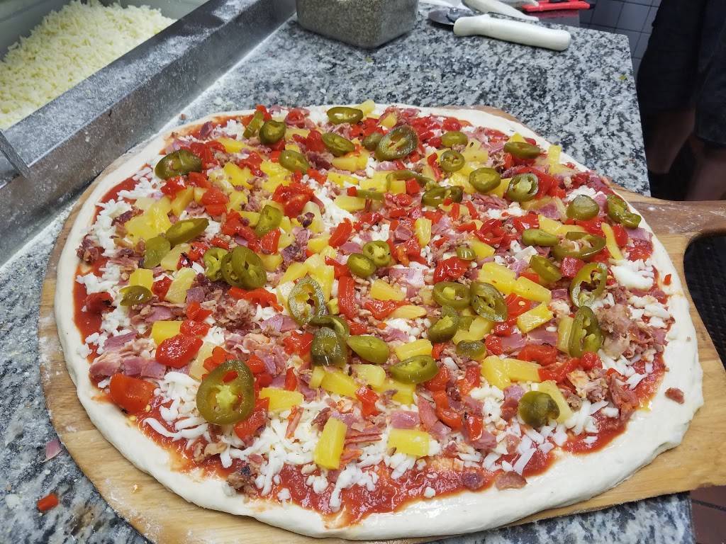 Massimos Pizza Subs and Salads | restaurant | 6146 US-41, Apollo Beach, FL 33572, USA | 8133313919 OR +1 813-331-3919