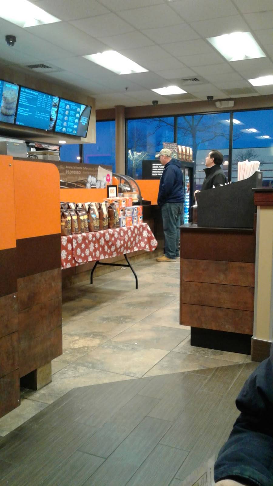 Dunkin | bakery | 411-D Universal Dr, North Haven, CT 06473, USA | 2032391962 OR +1 203-239-1962