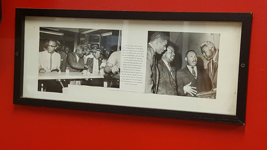 House Of Wings | restaurant | 1039 NW 3rd Ave, Miami, FL 33136, USA | 3053716556 OR +1 305-371-6556