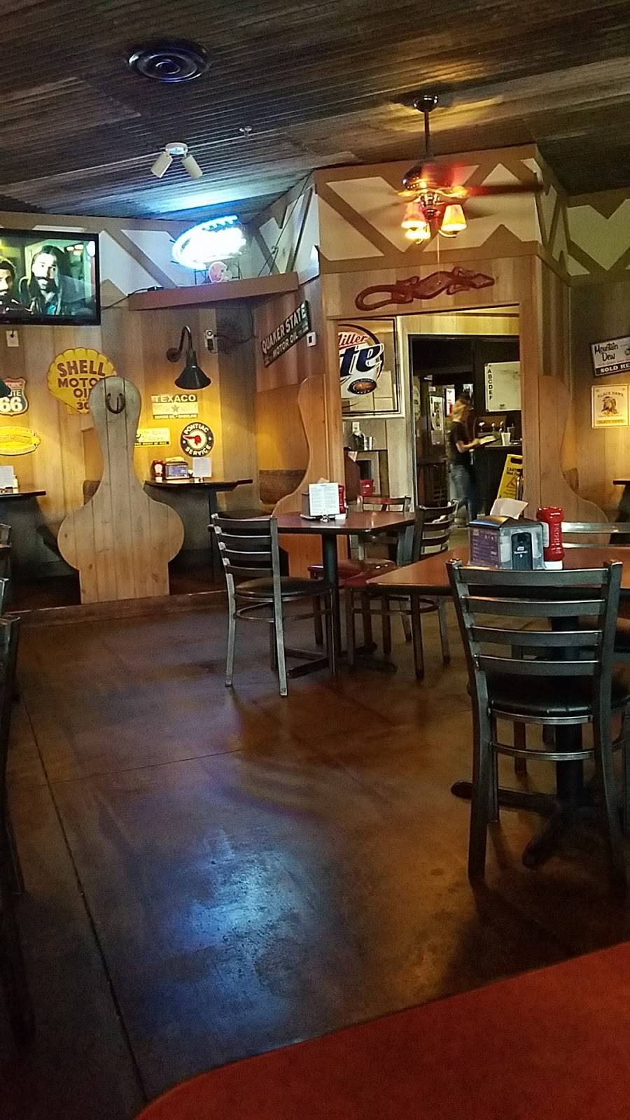 Buffalos | restaurant | 5380 Wendy Bagwell Pkwy, Hiram, GA 30141, USA | 7704392831 OR +1 770-439-2831