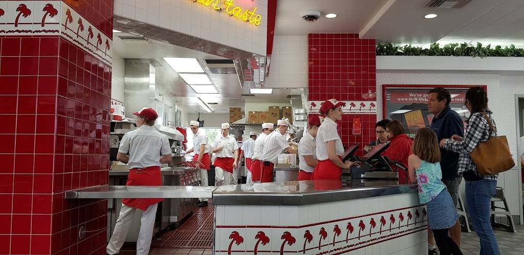 In-N-Out Burger | restaurant | 2050 Business Ln, Chico, CA 95928, USA | 8007861000 OR +1 800-786-1000