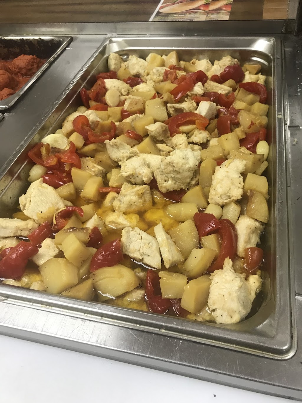 Giannas Family Deli | restaurant | 867 Midland Ave, Yonkers, NY 10704, USA | 9142339960 OR +1 914-233-9960