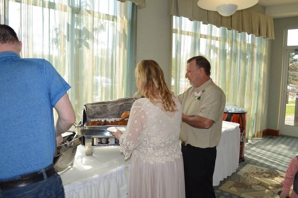 Corner Gas and Grill | restaurant | 2179 Paint Creek Rd, Mt Hope, WV 25880, USA | 3048776900 OR +1 304-877-6900