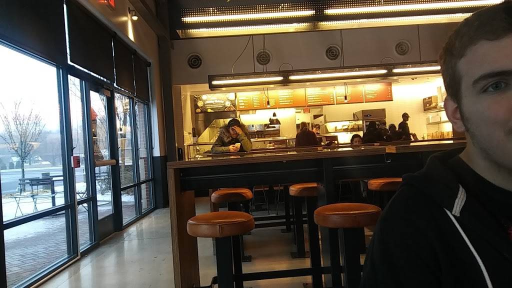 Chipotle Mexican Grill | restaurant | 15475 Annapolis Rd #180, Bowie, MD 20715, USA | 3012622769 OR +1 301-262-2769