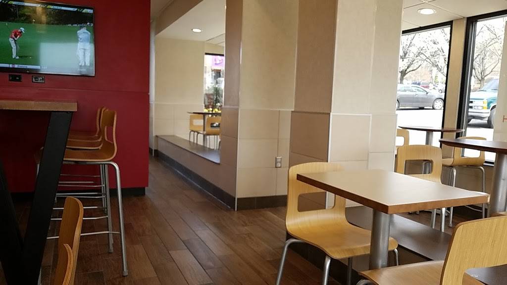 Wendys | restaurant | 229 S Van Dorn St, Alexandria, VA 22304, USA | 7038239888 OR +1 703-823-9888