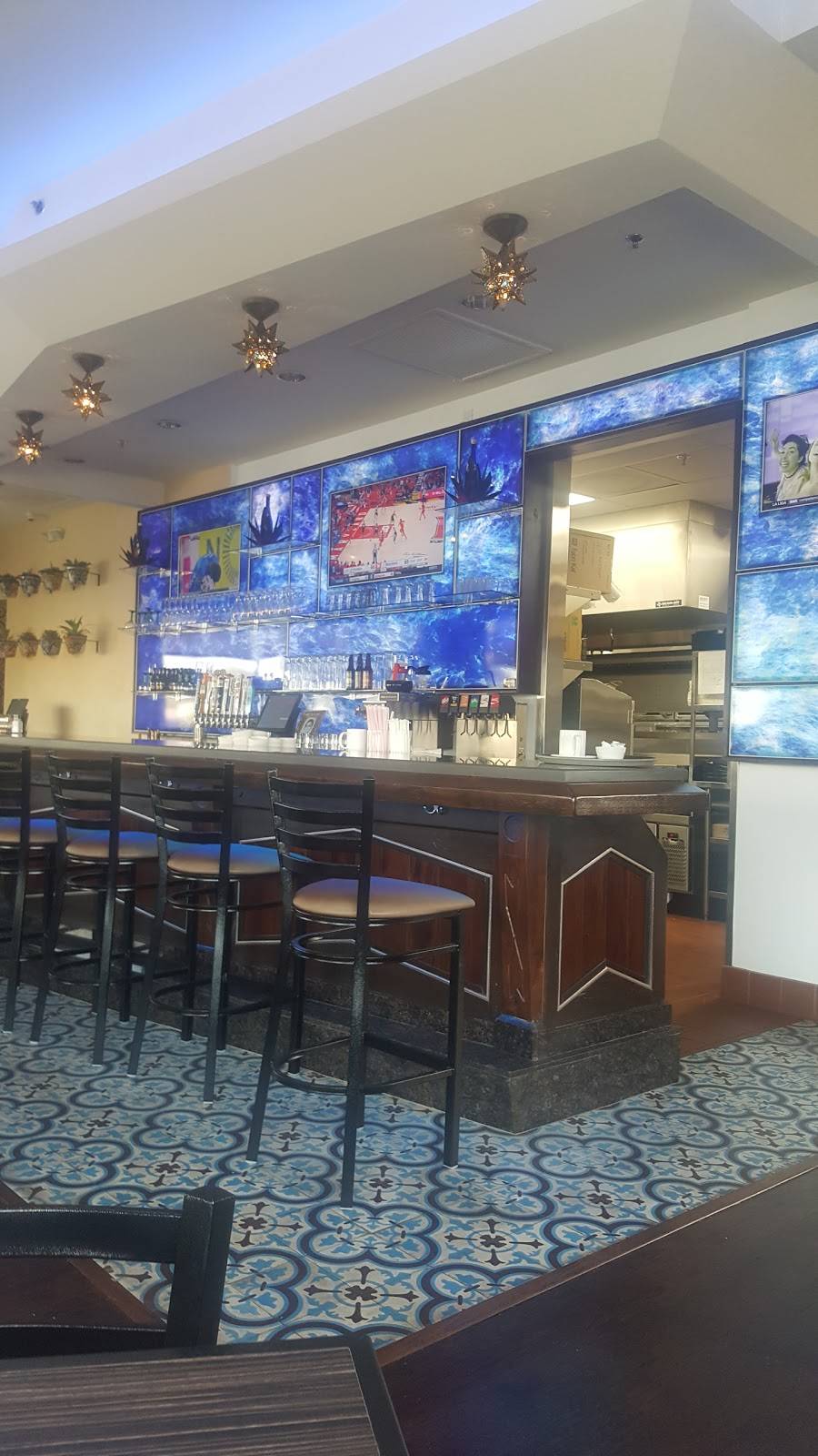 Estrellita Del Mar | restaurant | 13610 Garfield Ave, South Gate, CA 90280, USA | 5627887381 OR +1 562-788-7381