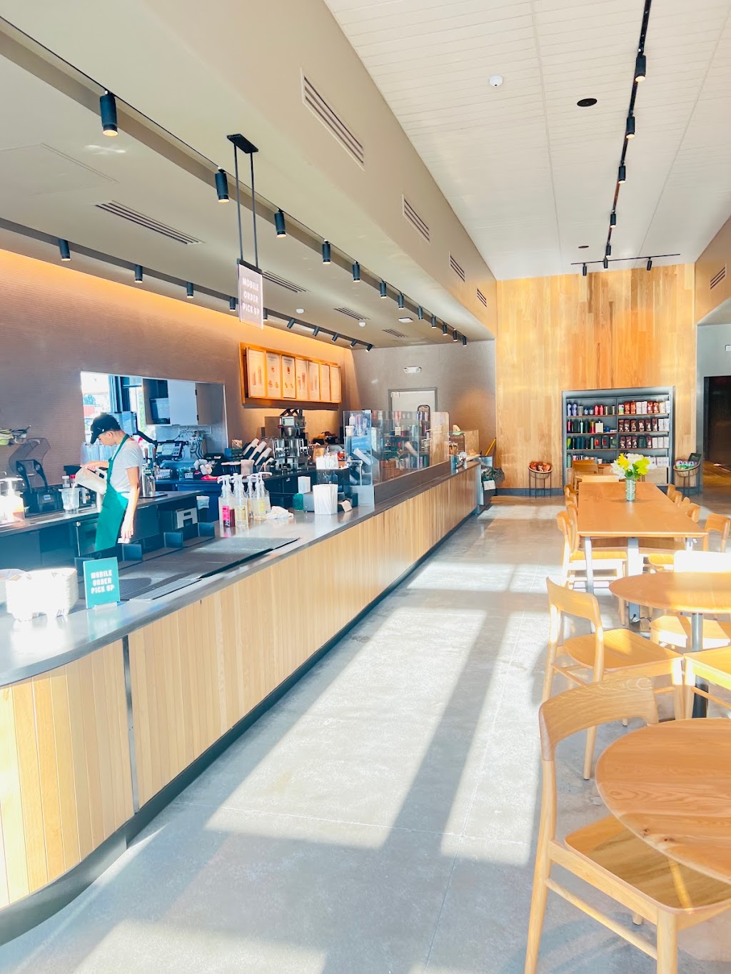 Starbucks | cafe | 356 Longs Pond Rd, Lexington, SC 29073, USA | 8037564767 OR +1 803-756-4767