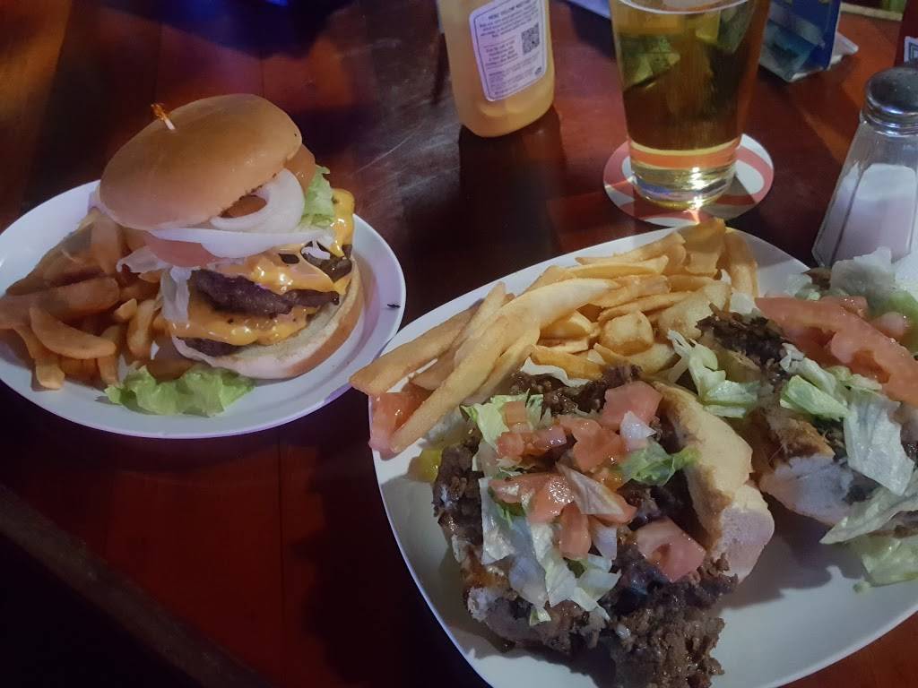 Stackers Restaurant | restaurant | 2855 W Cactus Rd # 24, Phoenix, AZ 85029, USA | 6028633477 OR +1 602-863-3477