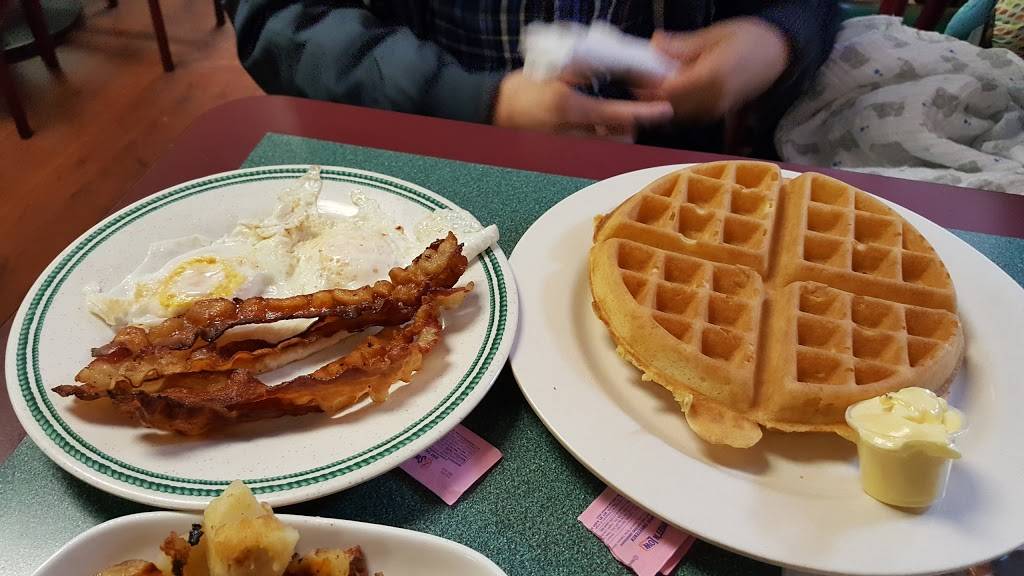 Little Creek Diner | restaurant | 7941 Halprin Dr, Norfolk, VA 23518, USA | 7575889948 OR +1 757-588-9948