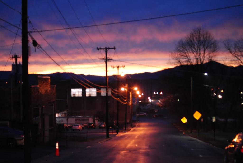 Bellas Italian | restaurant | 401 E Main St, Bedford, VA 24523, USA | 5405861988 OR +1 540-586-1988