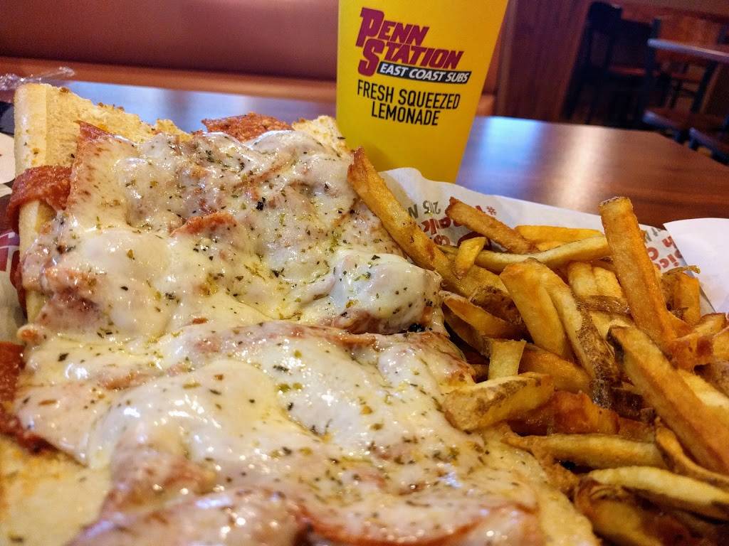 Penn Station East Coast Subs | meal takeaway | 801 Butterfield Rd, Lombard, IL 60148, USA | 6303681850 OR +1 630-368-1850