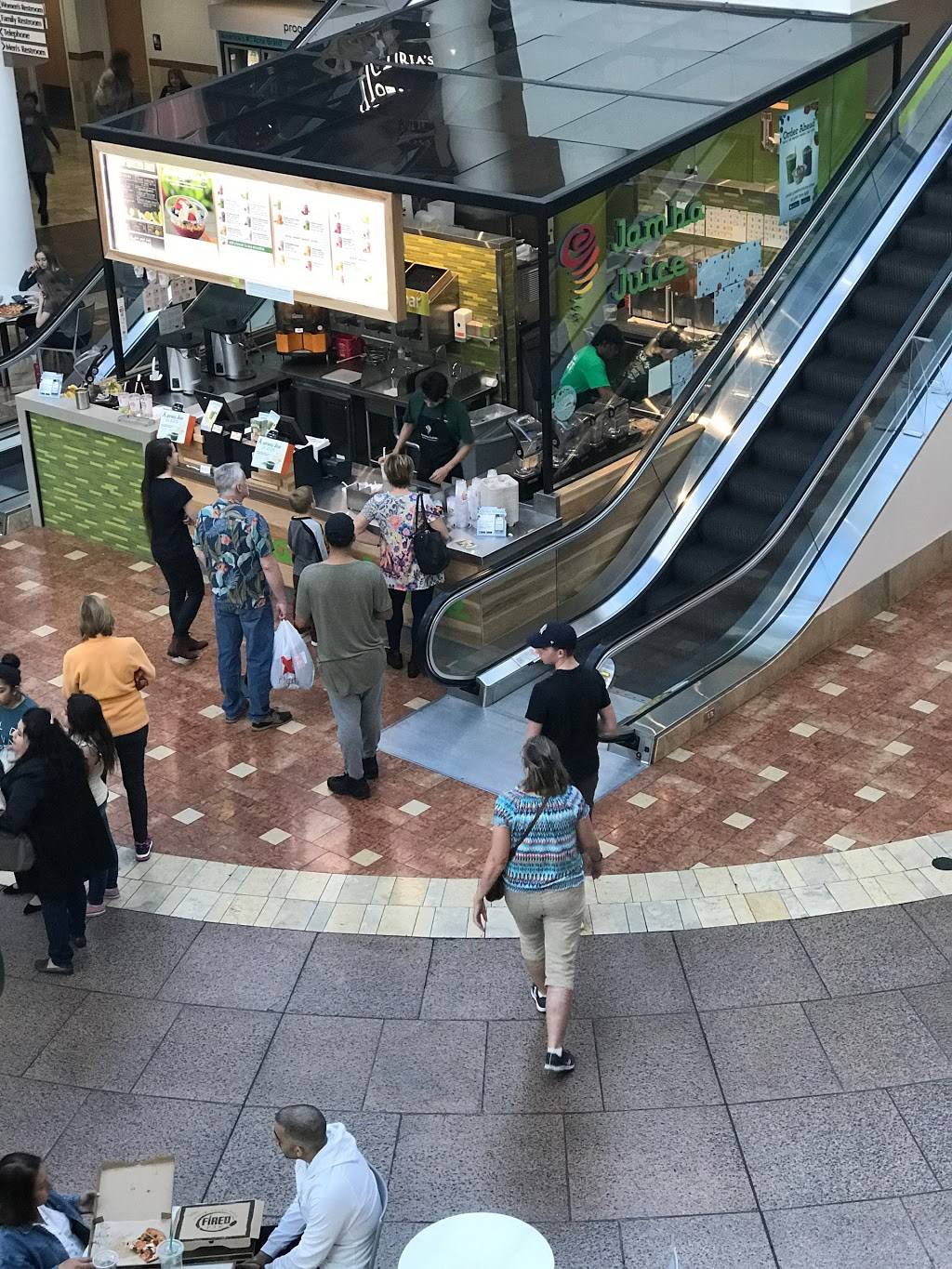 Jamba Scottsdale Fashion Square | restaurant | 7014 E Camelback Rd, Scottsdale, AZ 85251, USA | 4804211517 OR +1 480-421-1517