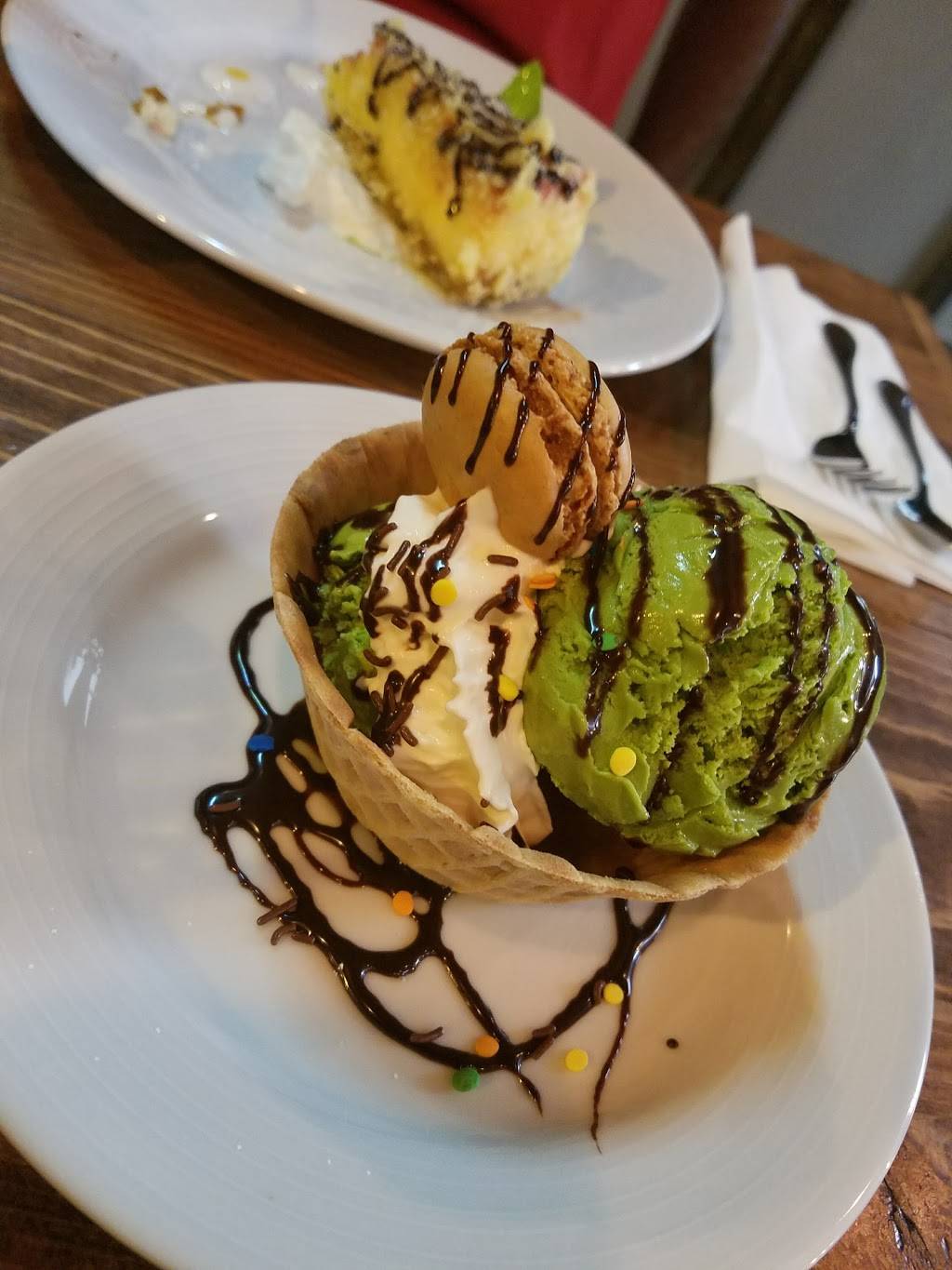 Pier 215 | restaurant | 7060 S Durango Dr Suite 101, Las Vegas, NV 89113, USA | 7025863311 OR +1 702-586-3311