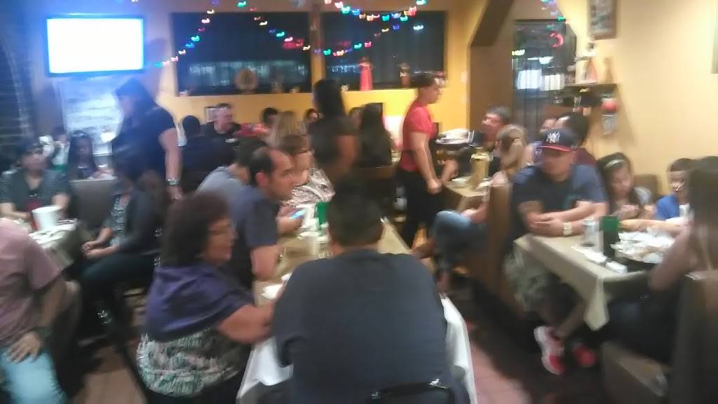 La Flor De Jalisco | restaurant | 1436 S Buckner Blvd, Dallas, TX 75217, USA | 2143912494 OR +1 214-391-2494