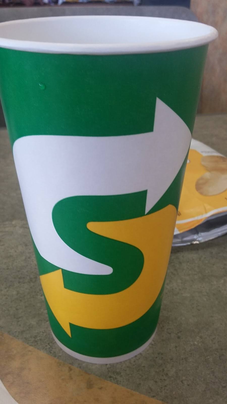 Subway Restaurants | restaurant | 1235 W Yosemite Ave, Manteca, CA 95337, USA | 2098254292 OR +1 209-825-4292