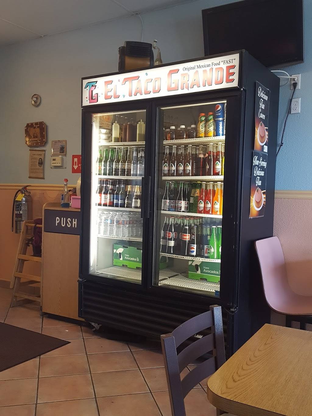 El Taco Grande | restaurant | 7357 N Blackstone Ave, Pinedale, CA 93650, USA | 5594389602 OR +1 559-438-9602