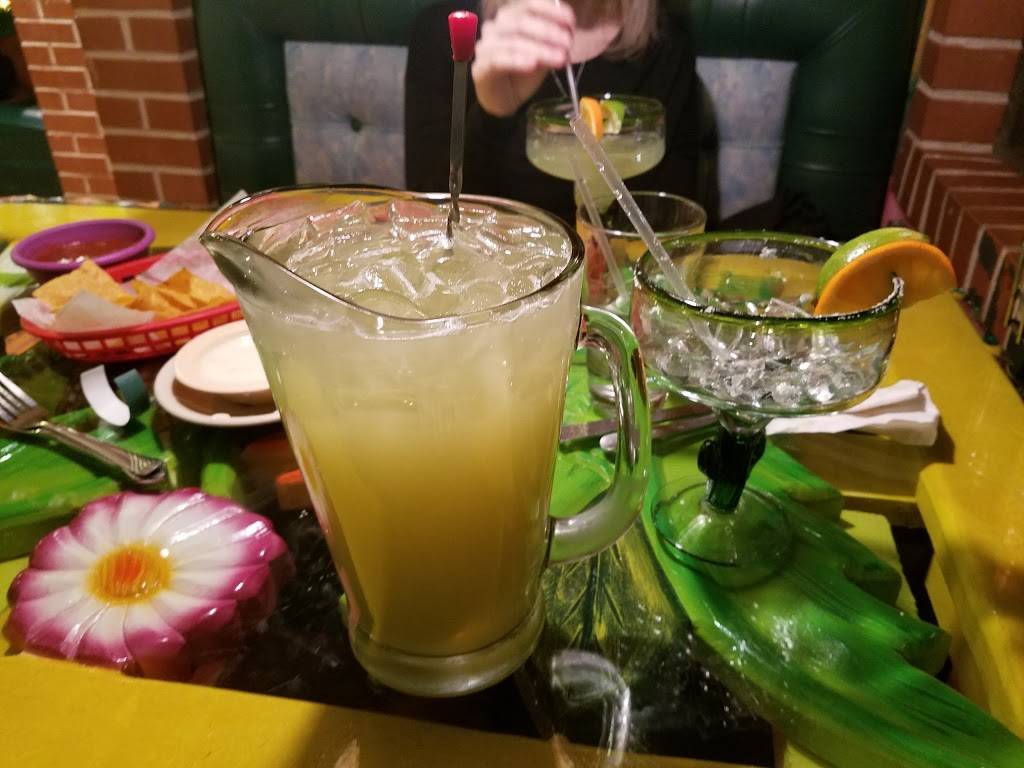 El Rodeo Mexican Restaurant | restaurant | 6935 Pearl Rd, Cleveland, OH 44130, USA | 4408858581 OR +1 440-885-8581