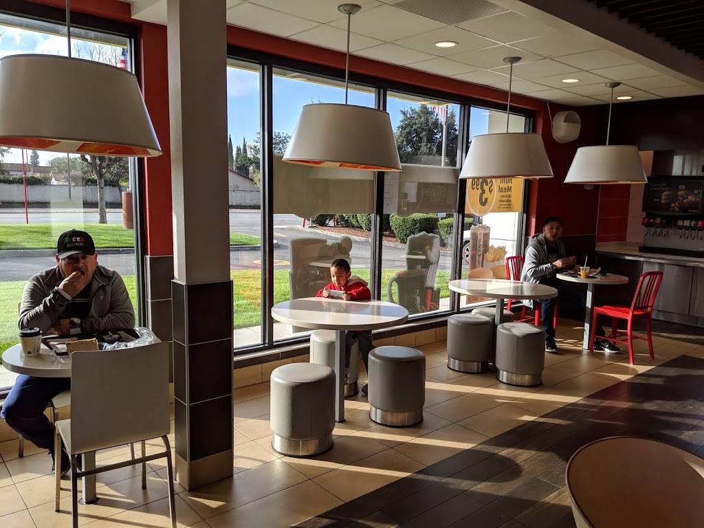 McDonalds | cafe | 585 Tully Rd, San Jose, CA 95112, USA | 4082863812 OR +1 408-286-3812