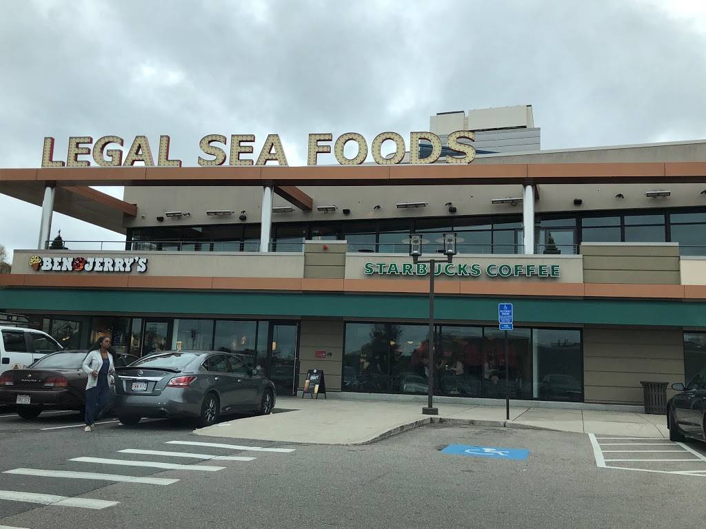 Starbucks | cafe | 37 Forbes Rd, Braintree, MA 02184, USA | 7818481436 OR +1 781-848-1436