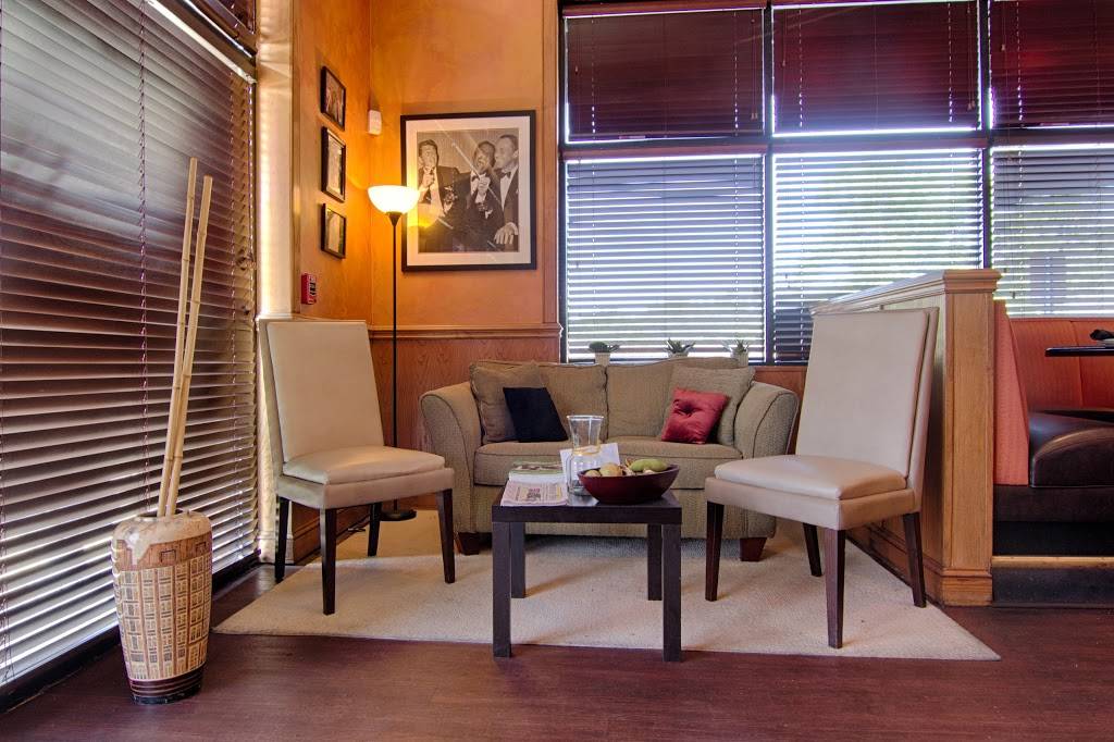 Travinia Italian Kitchen & Wine Bar | restaurant | 101 Sparkleberry Crossing Rd, Columbia, SC 29229, USA | 8034199313 OR +1 803-419-9313