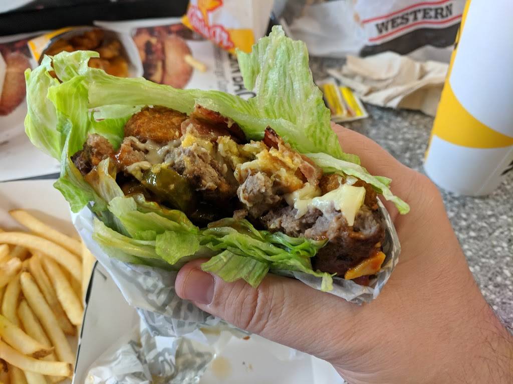 Carls Jr. | restaurant | 1001 Veterans Blvd, Redwood City, CA 94063, USA | 6503611230 OR +1 650-361-1230