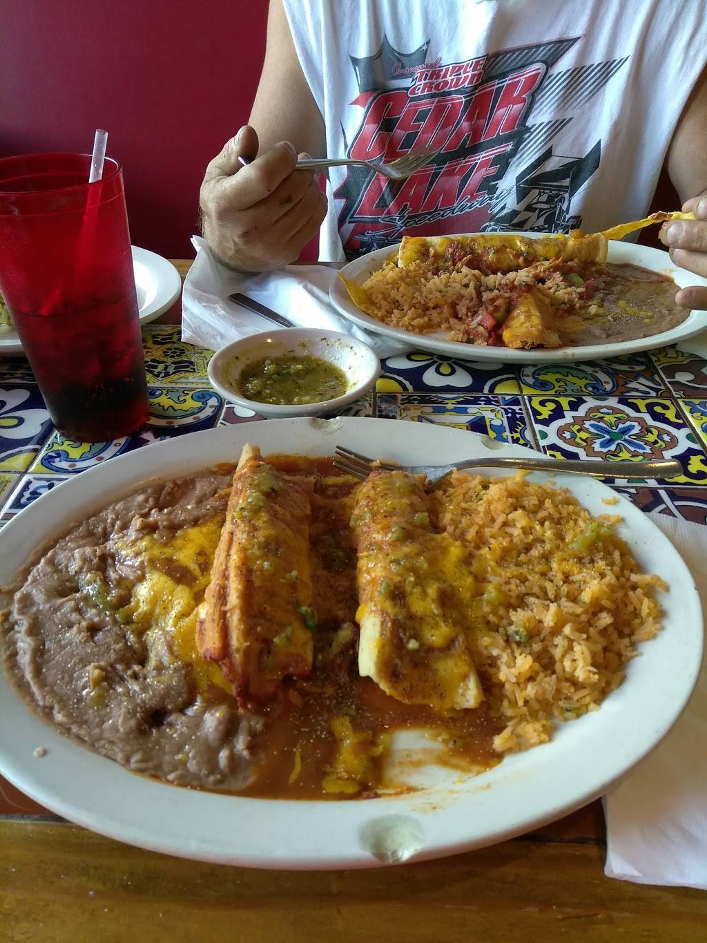 Fiesta Loca | restaurant | 967 WI-35, Dresser, WI 54009, USA | 7152942580 OR +1 715-294-2580