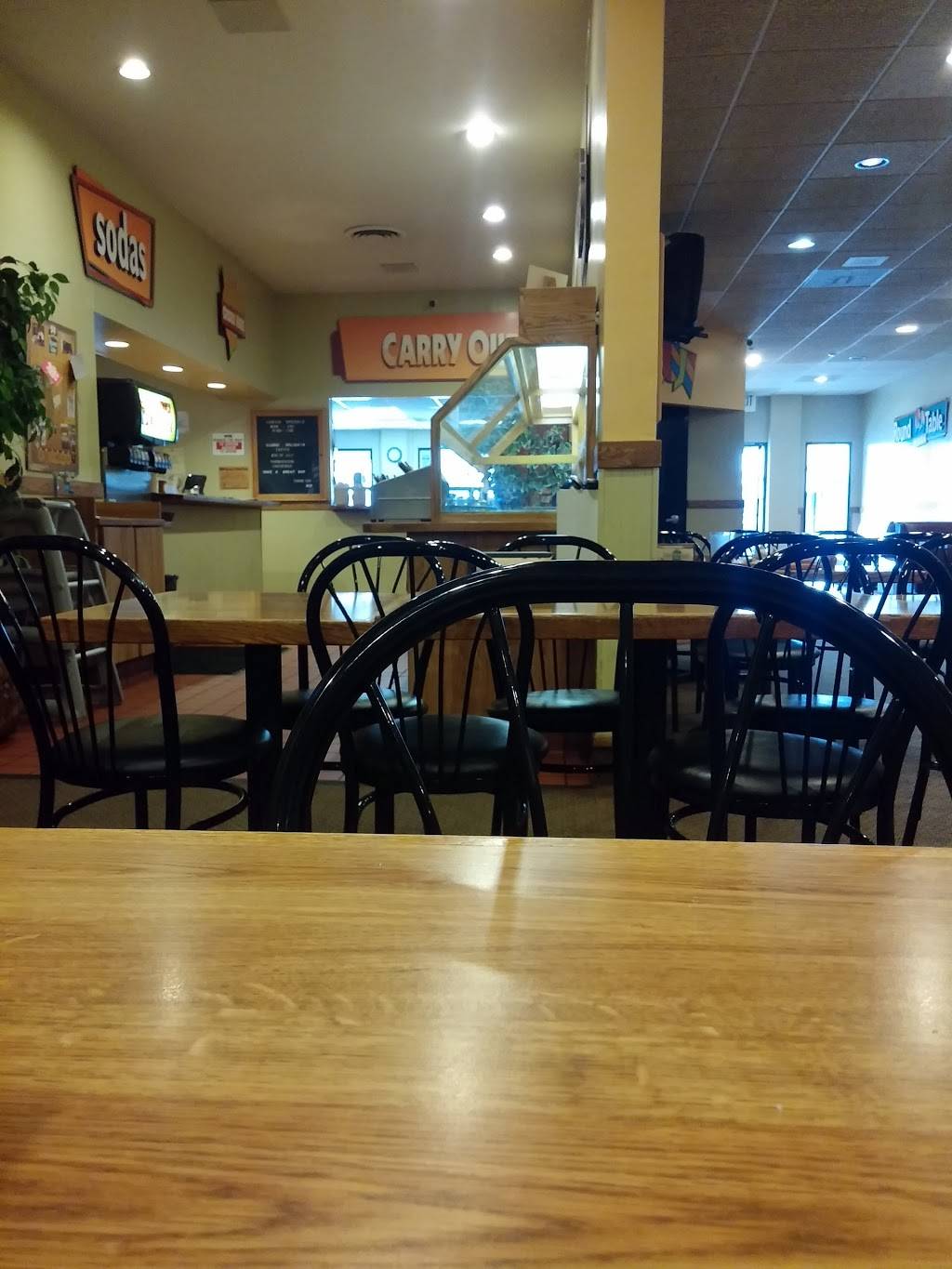 Round Table Pizza | meal delivery | 128 Woodside Rd, Redwood City, CA 94061, USA | 6503652770 OR +1 650-365-2770