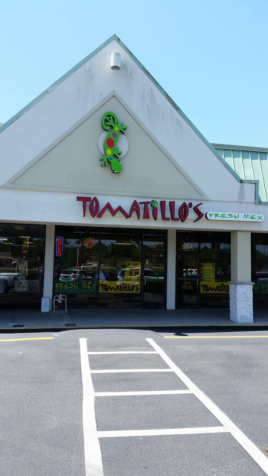 Tomatillos Fresh Mex | restaurant | 525 U.S. Highway Bypass 41 N, Venice, FL 34285, USA | 9413758223 OR +1 941-375-8223