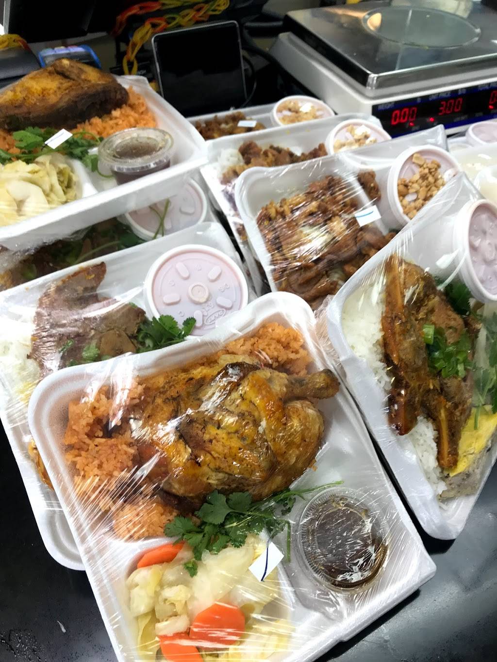 Tan Hoang Huong | bakery | 5015 W Edinger Ave H, Santa Ana, CA 92704, USA | 7145312488 OR +1 714-531-2488