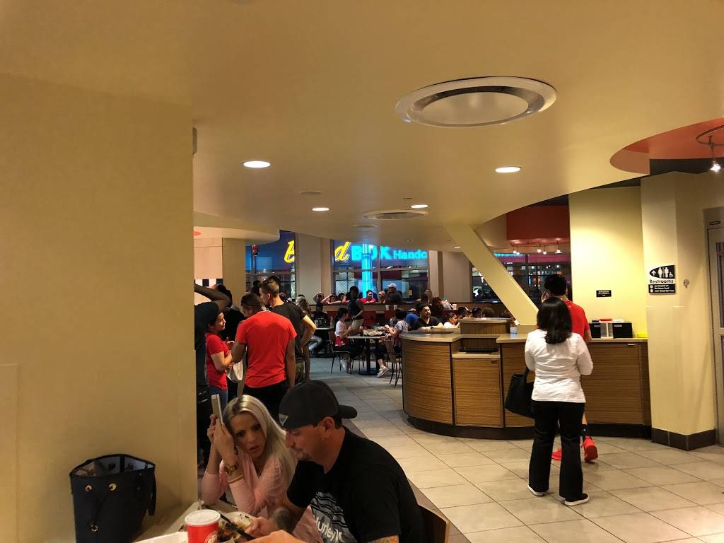 Panda Express | restaurant | 6000 Universal Blvd, Orlando, FL 32819, USA | 4072242052 OR +1 407-224-2052