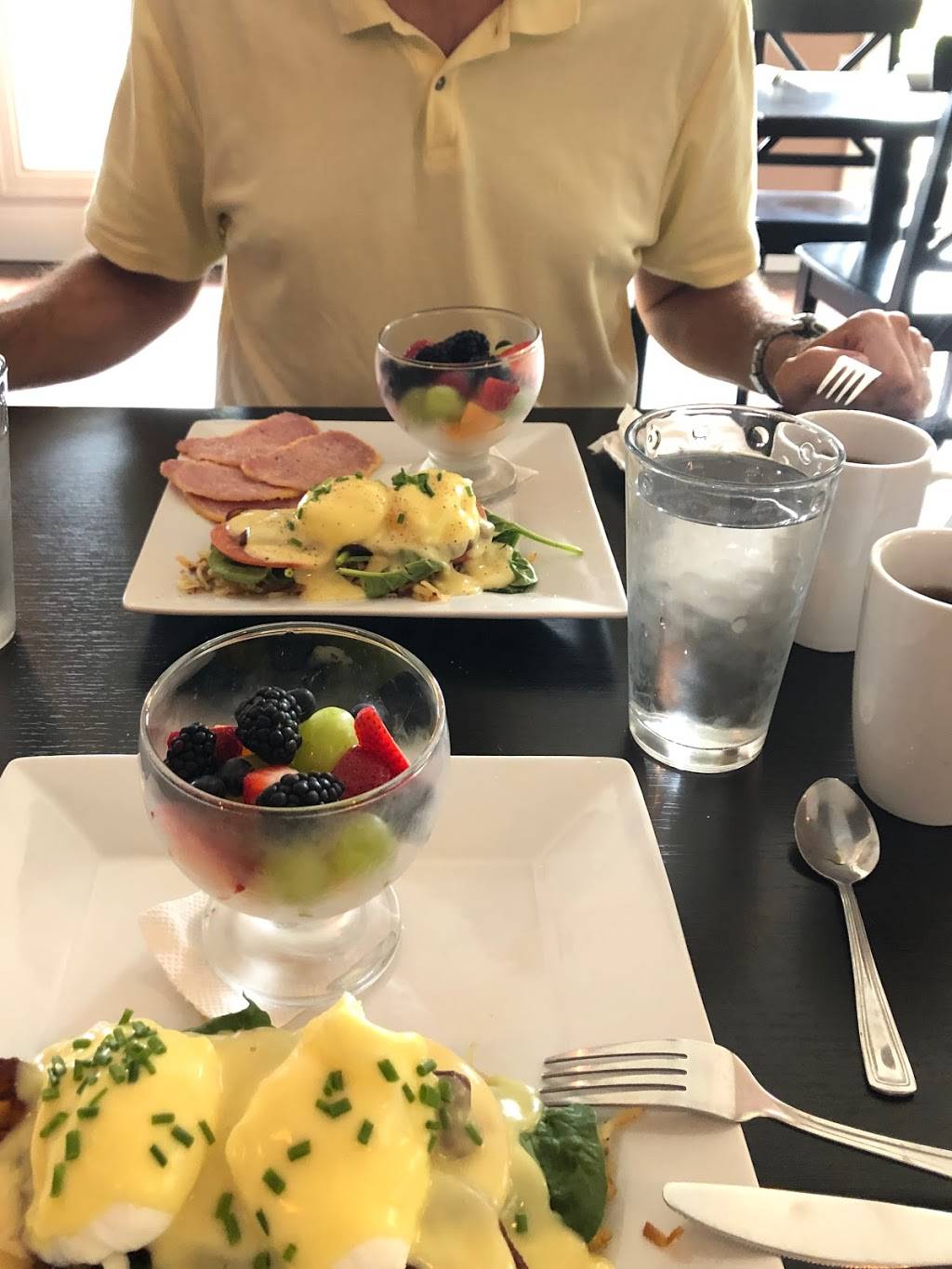 Wheatsheaf Café | restaurant | 79 Bolton St, Bobcaygeon, ON K0M 1A0, Canada | 7057389696 OR +1 705-738-9696