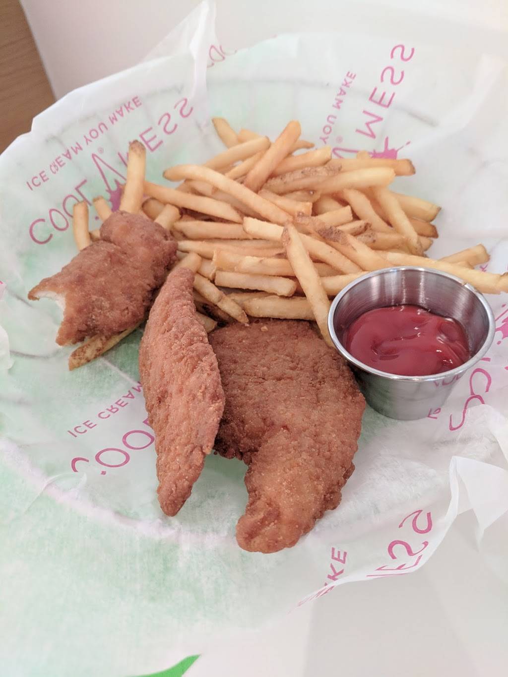 CoolMess Long Island | restaurant | 1512 Old Northern Blvd, Roslyn, NY 11576, USA | 5168012665 OR +1 516-801-2665