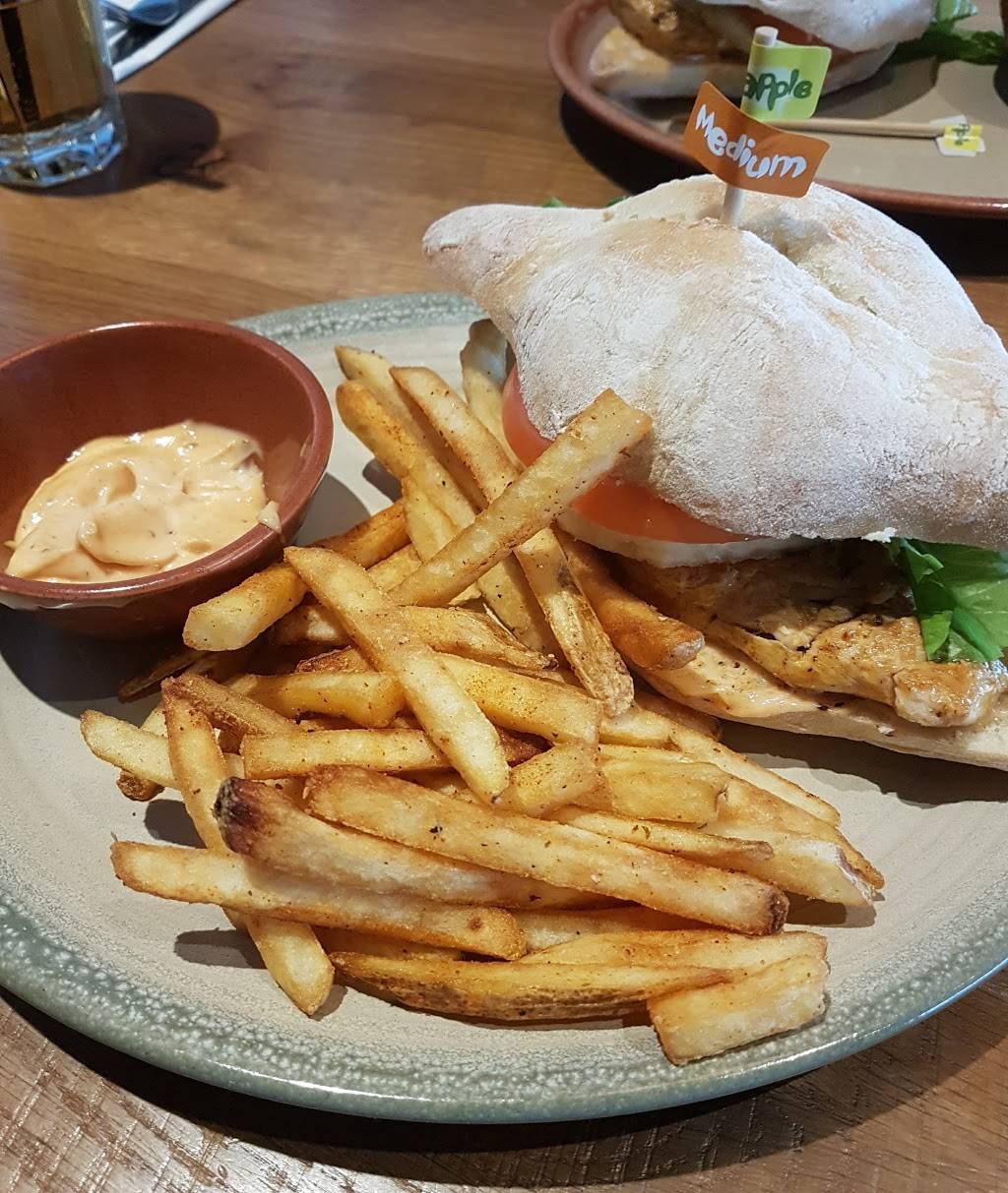 Nandos | meal takeaway | 855 Taunton Rd E, Oshawa, ON L1H 7K5, Canada | 9057257474 OR +1 905-725-7474