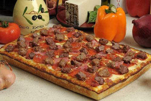 Benitos Pizza Royal Oak ???? Order Pizza Delivery Online | meal delivery | 1700 Rochester Rd, Royal Oak, MI 48067, USA | 2487445555 OR +1 248-744-5555