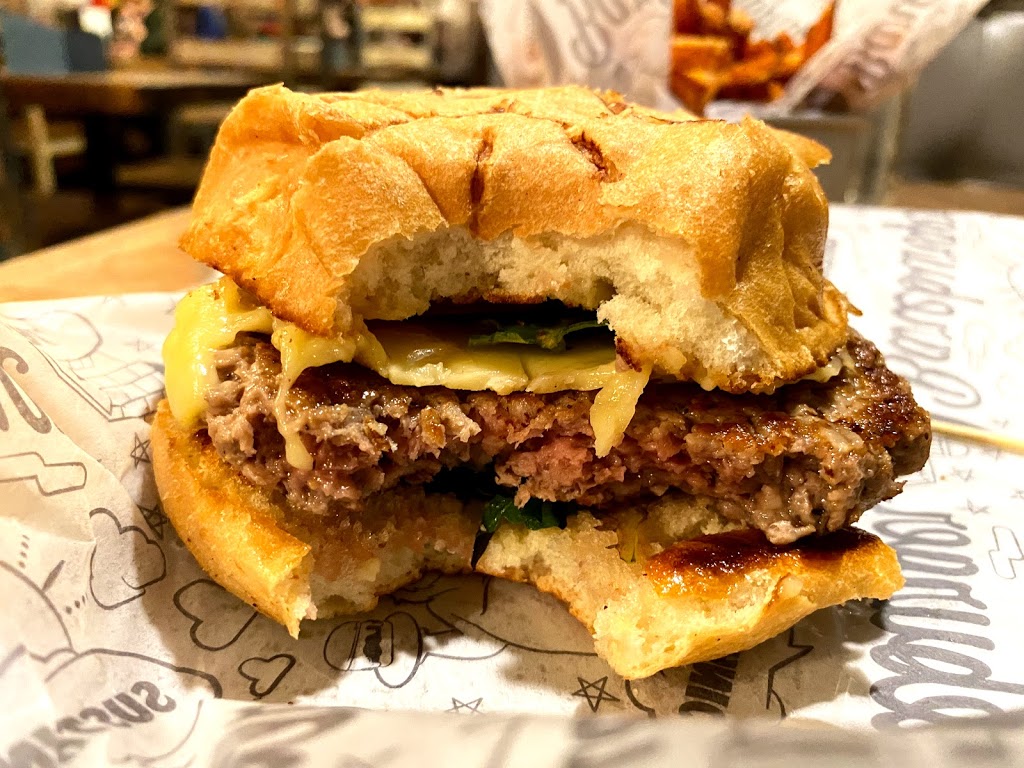 Bareburger | restaurant | 313 W 57th St, New York, NY 10019, USA | 2126852273 OR +1 212-685-2273