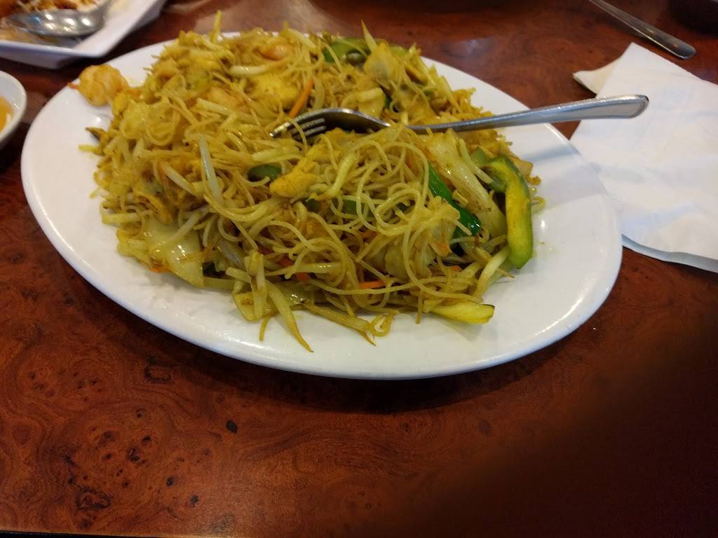 Jung Thai | restaurant | 105 Dundas St E, Mississauga, ON L5A 1W7, Canada | 9052772519 OR +1 905-277-2519