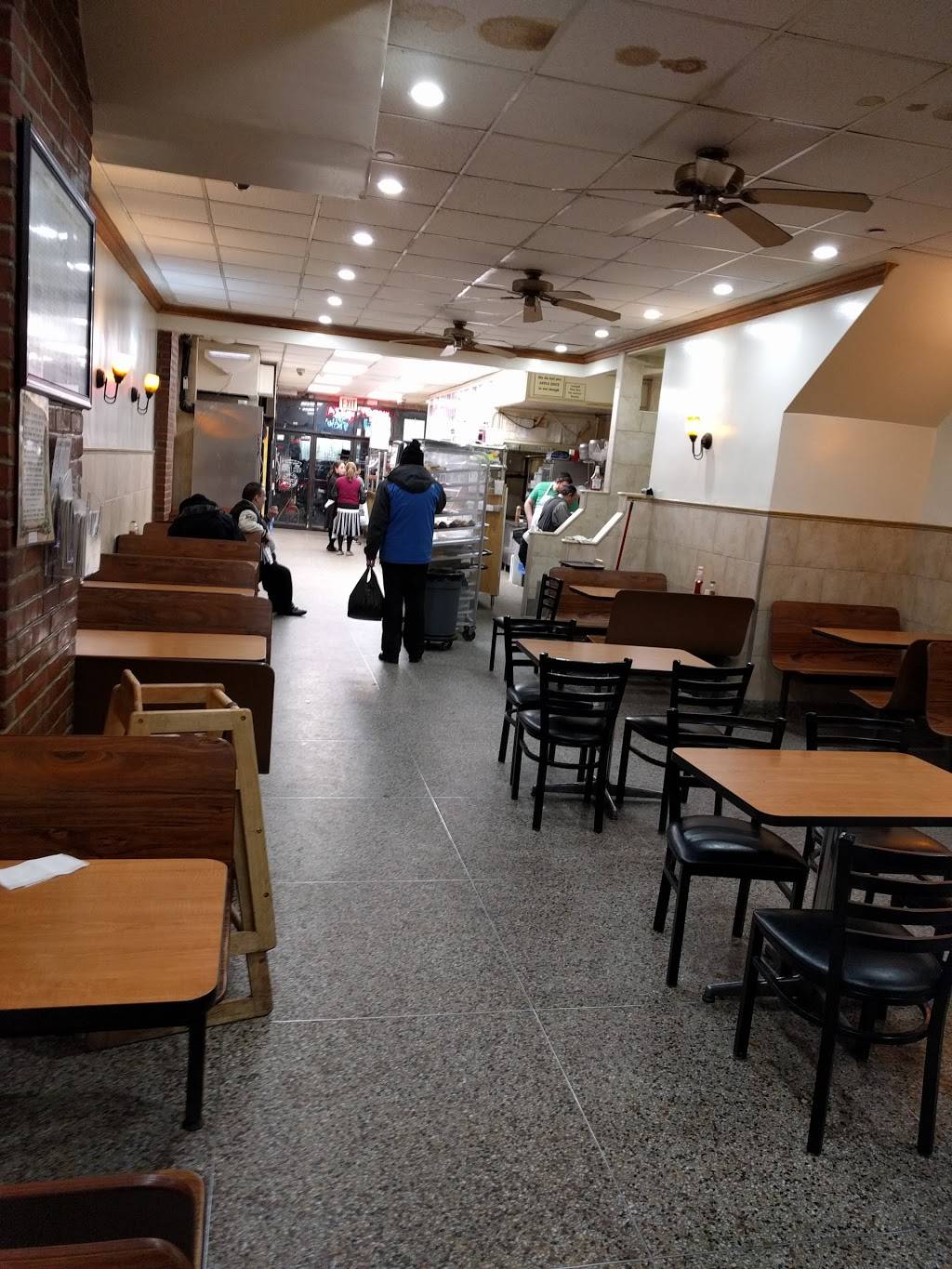 Amnons Kosher Pizza | restaurant | 4814 13th Ave, Brooklyn, NY 11219, USA | 7188511759 OR +1 718-851-1759