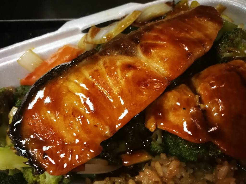 Sake Hibachi & Sushi | restaurant | 209 Tom Hill Sr Blvd, Macon, GA 31210, USA | 4782548100 OR +1 478-254-8100