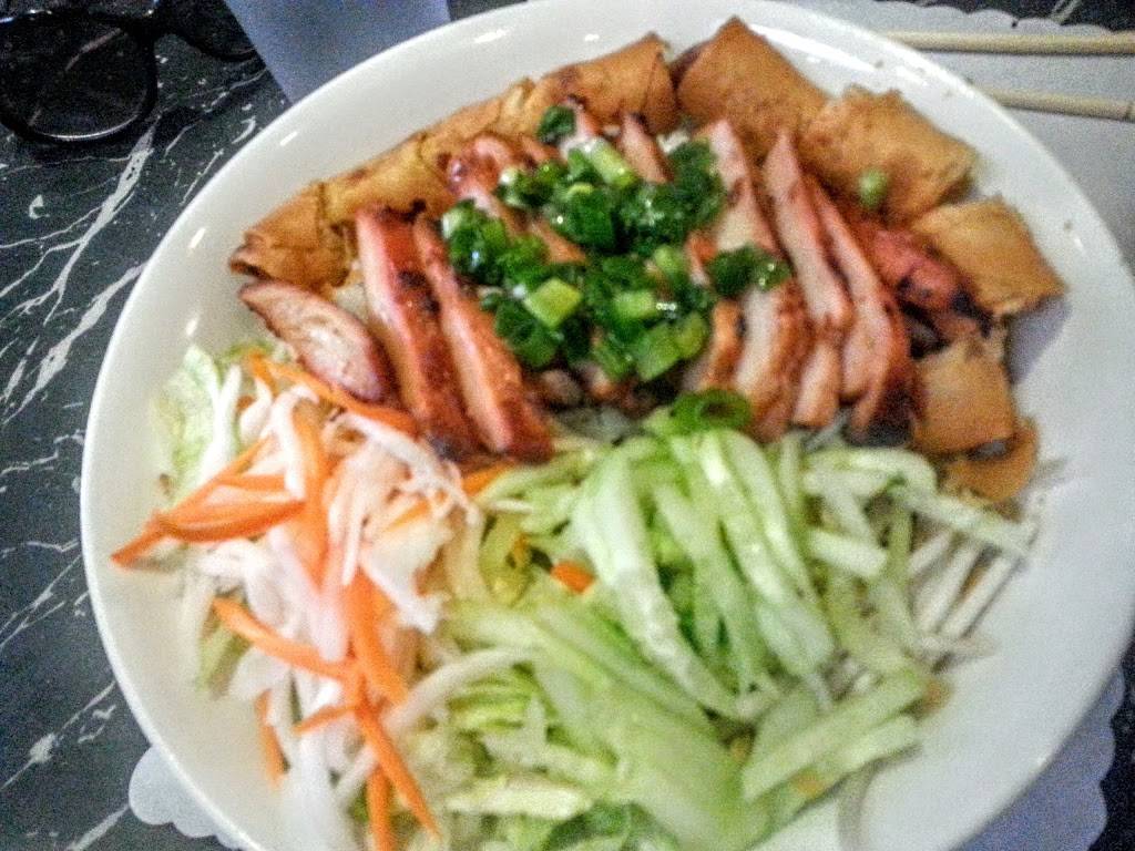 Pho Hut | restaurant | 312 N Brand Blvd, Glendale, CA 91203, USA | 8182476955 OR +1 818-247-6955