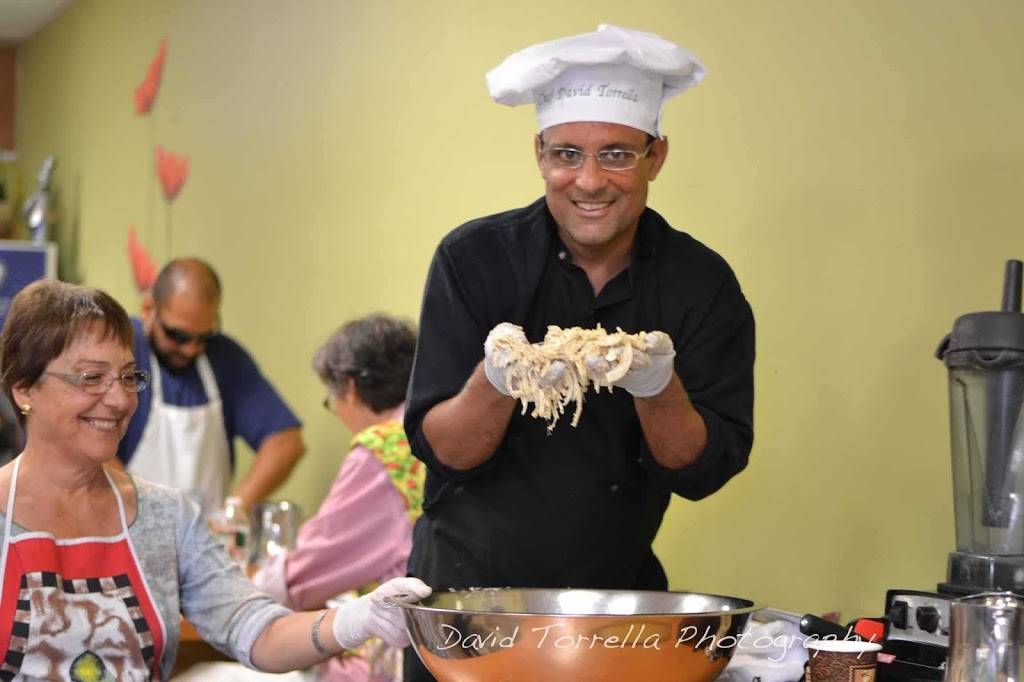 My Raw School | restaurant | 5227 W Broward Blvd, Fort Lauderdale, FL 33317, USA | 5613061017 OR +1 561-306-1017