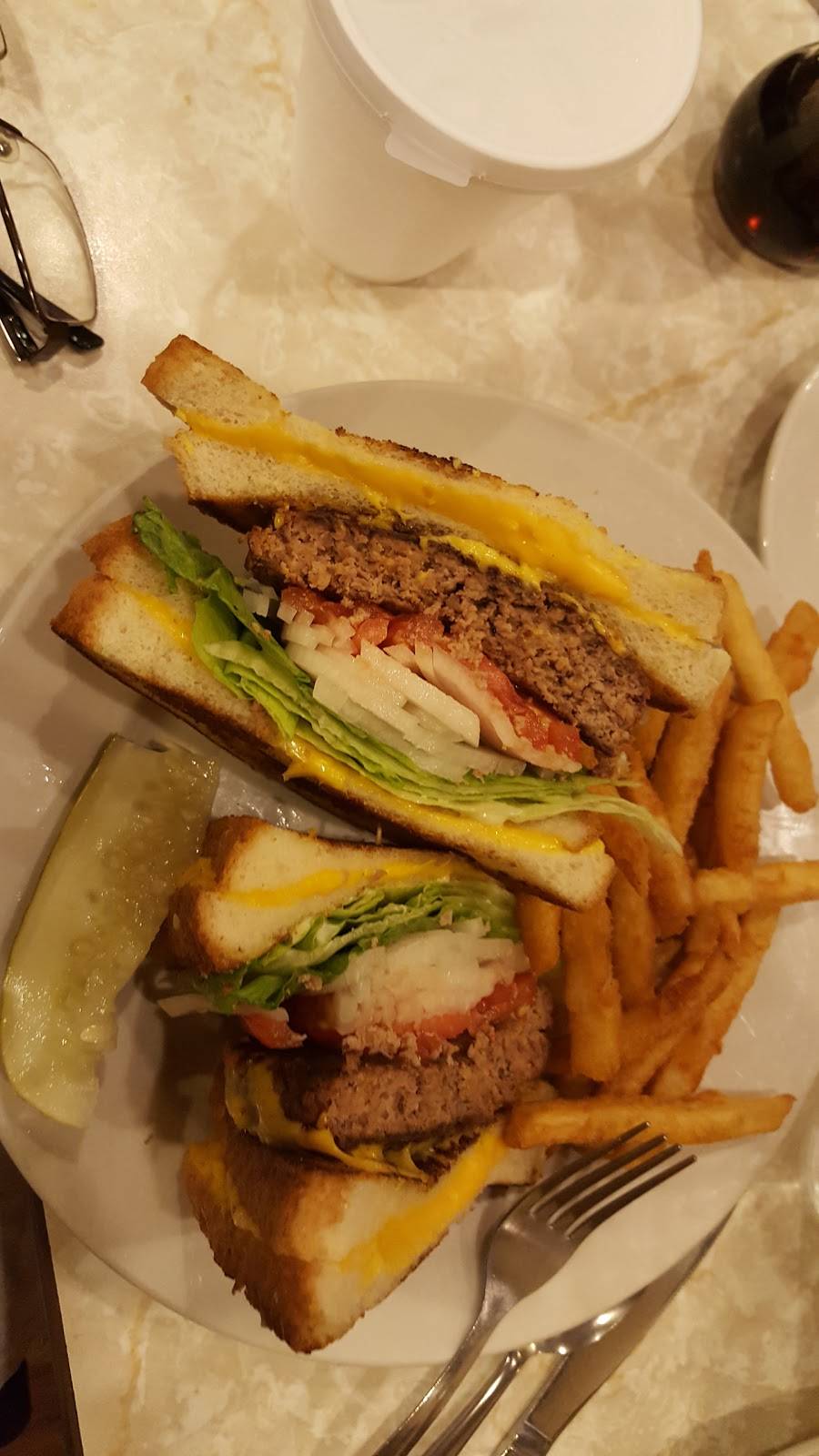 Cafe Meli | restaurant | 5200 Portage Rd, Portage, MI 49002, USA | 2693421400 OR +1 269-342-1400