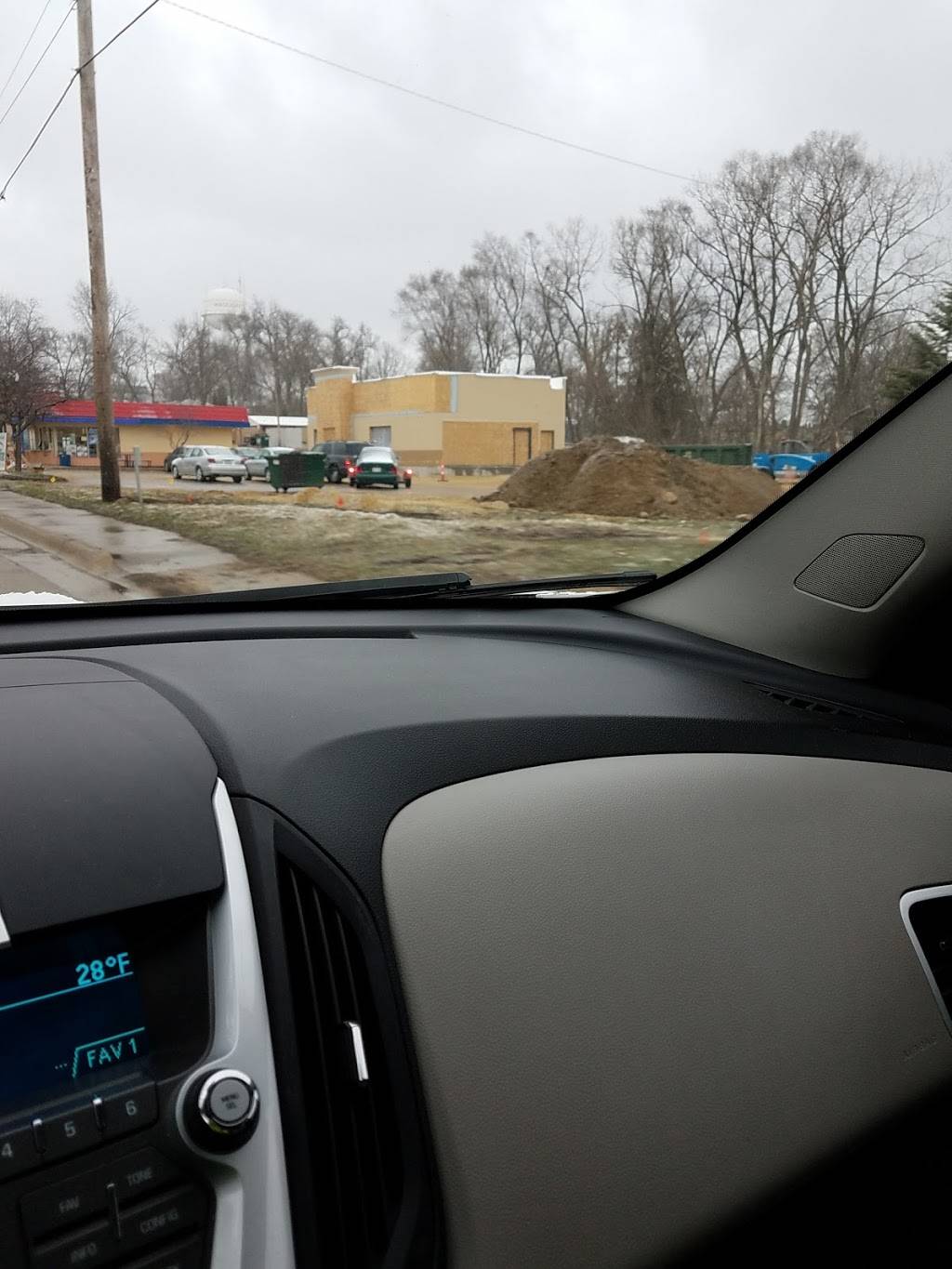 Dairy Queen Grill & Chill | restaurant | 707 S Main St, Maquoketa, IA 52060, USA | 5636524702 OR +1 563-652-4702