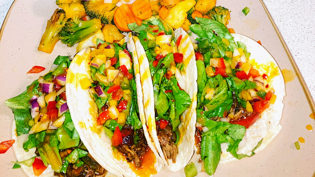 Di Jerk Stop | restaurant | 537 Jefferson St, Lafayette, LA 70501, USA | 3374128304 OR +1 337-412-8304