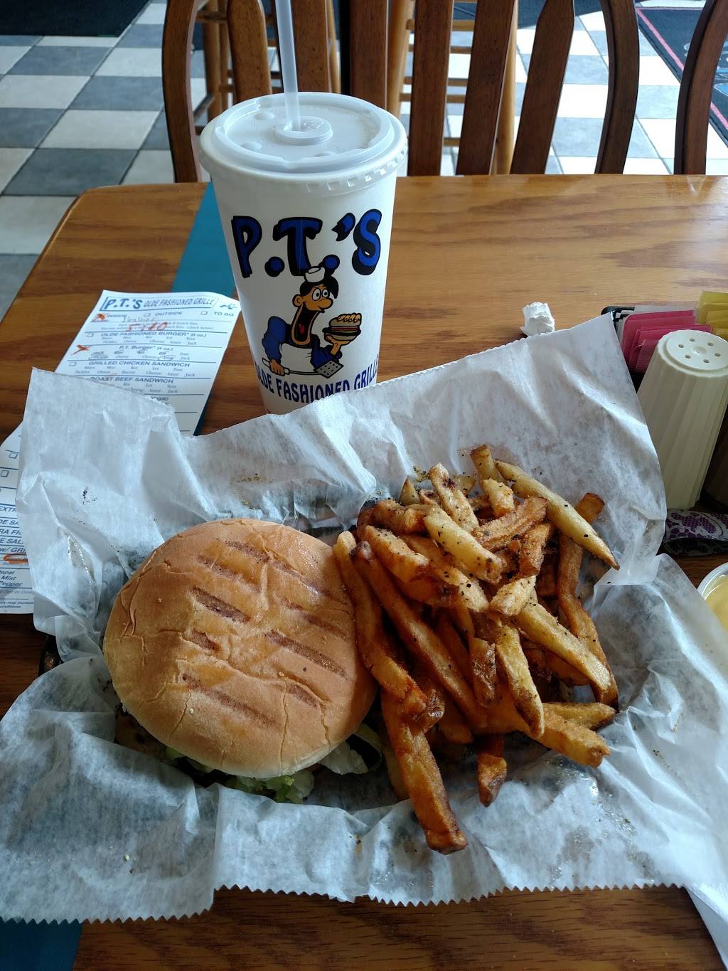 P Ts Olde Fashioned Grille | restaurant | 2420 S 17th St A, Wilmington, NC 28401, USA | 9107944544 OR +1 910-794-4544