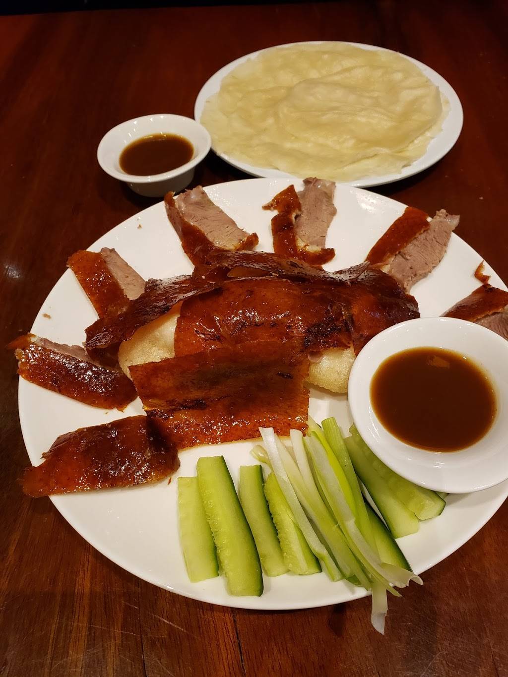 Kwan Dim Sum Express | restaurant | 300 Borough Dr, Scarborough, ON M1P 4P5, Canada | 6473509388 OR +1 647-350-9388