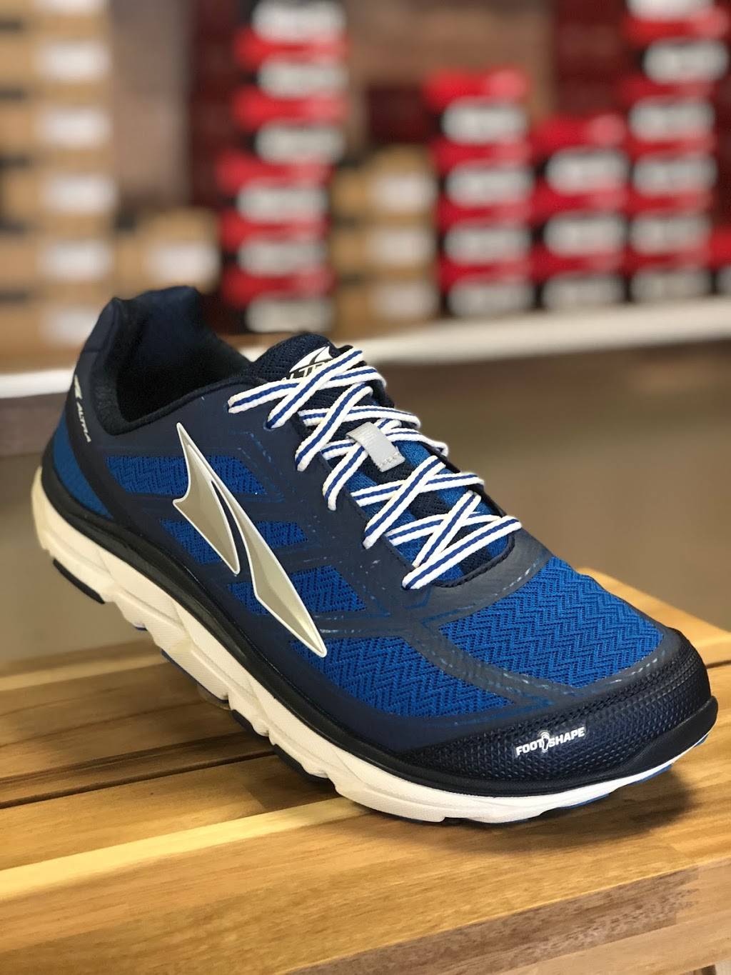 The Aid Station - Auburn | restaurant | 675 High St, Auburn, CA 95603, USA | 5307454153 OR +1 530-745-4153