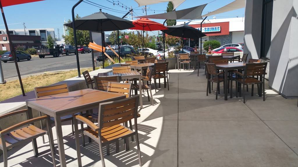 zpizza Tap Room | restaurant | 6601 Folsom Blvd, Sacramento, CA 95819, USA | 9163303973 OR +1 916-330-3973