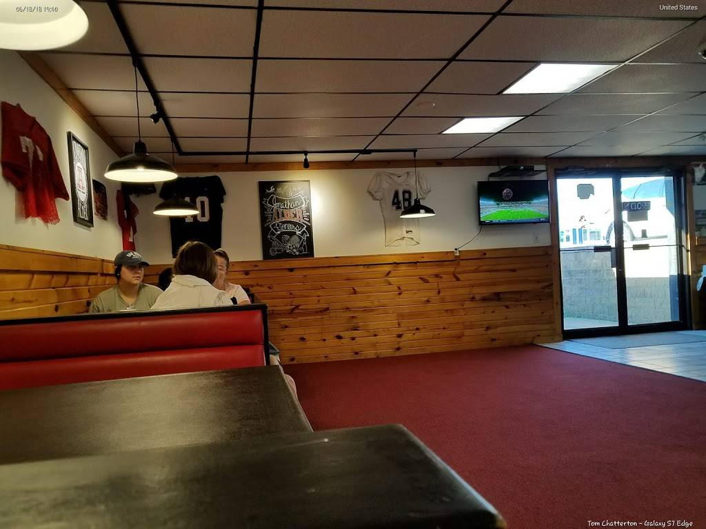 Pioneer Pizza | restaurant | 209 W Bigelow Ave, Plain City, OH 43064, USA | 6148732404 OR +1 614-873-2404